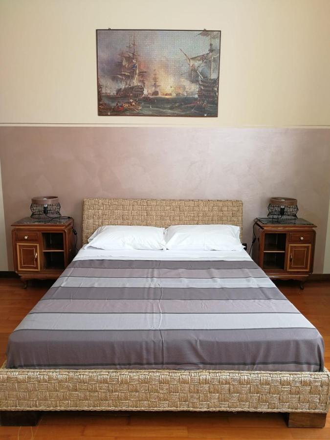 Bed and Breakfast Dimora Castello Dei Conti Trinità Zewnętrze zdjęcie