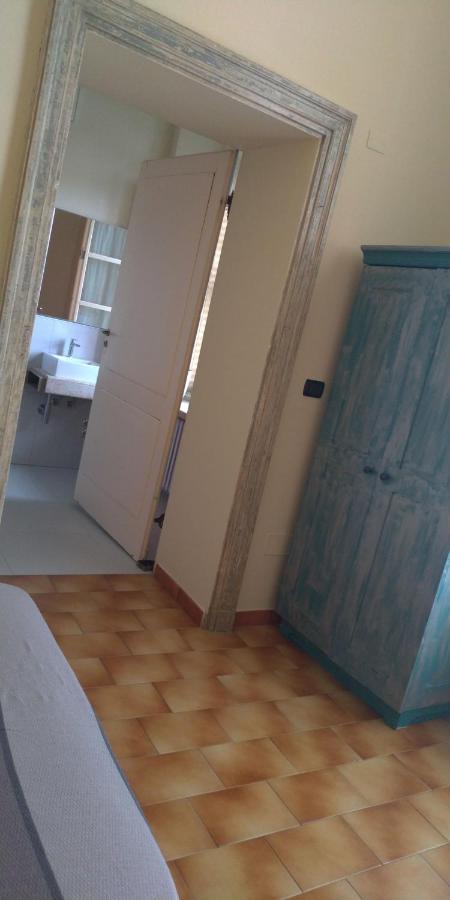 Bed and Breakfast Dimora Castello Dei Conti Trinità Zewnętrze zdjęcie