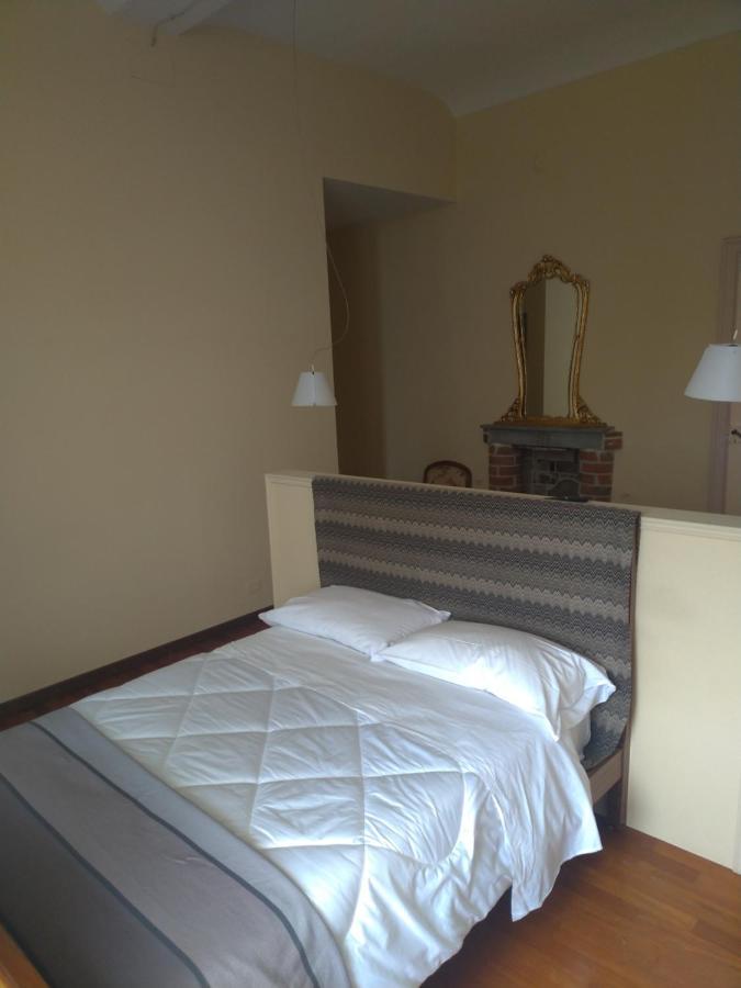 Bed and Breakfast Dimora Castello Dei Conti Trinità Zewnętrze zdjęcie