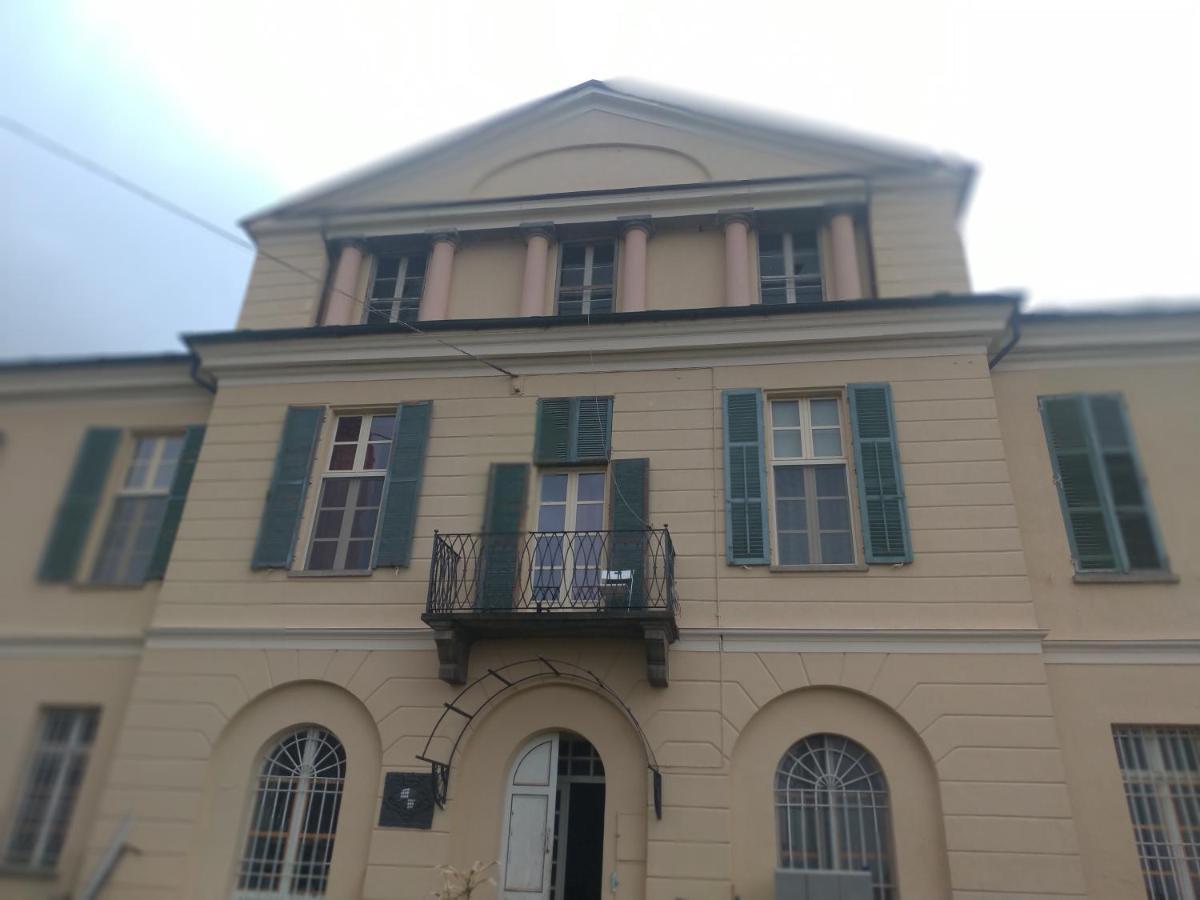 Bed and Breakfast Dimora Castello Dei Conti Trinità Zewnętrze zdjęcie